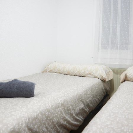 Apartamento Breton De Los Herreros Logroño Extérieur photo