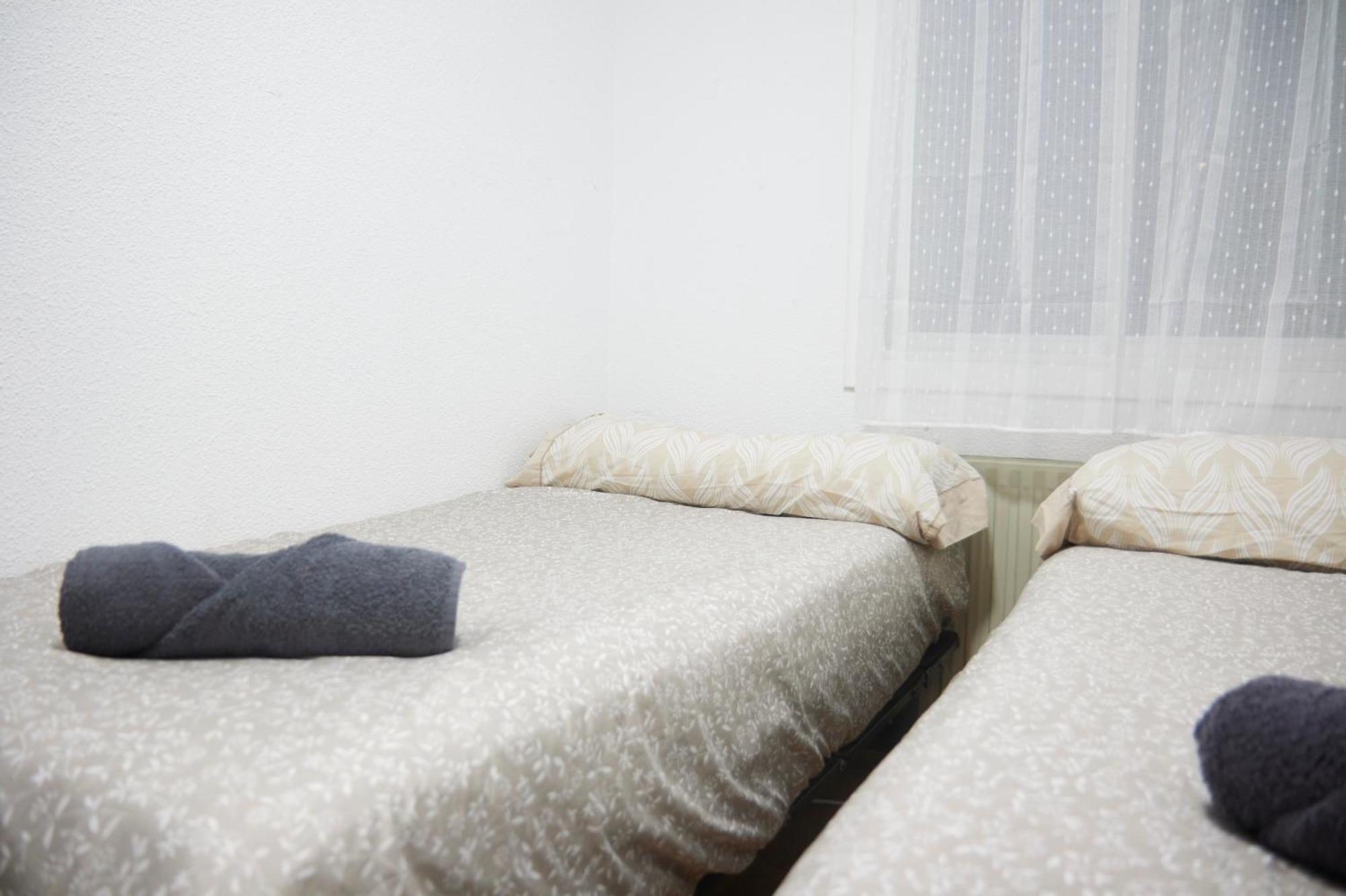 Apartamento Breton De Los Herreros Logroño Extérieur photo